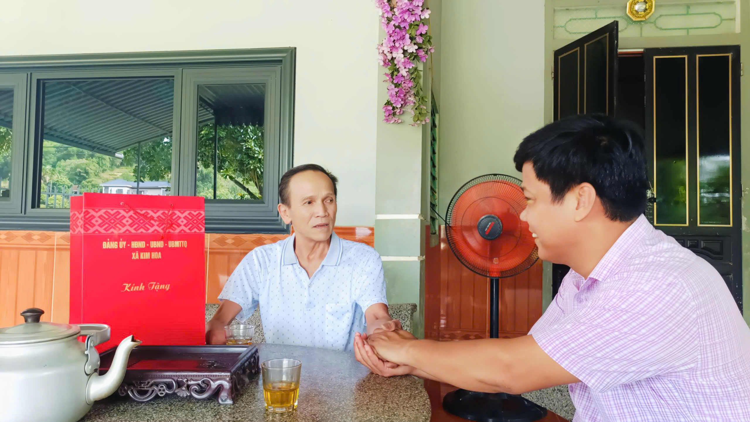 Trên 1.100 suất quà tri ân người có công với cách mạng 
