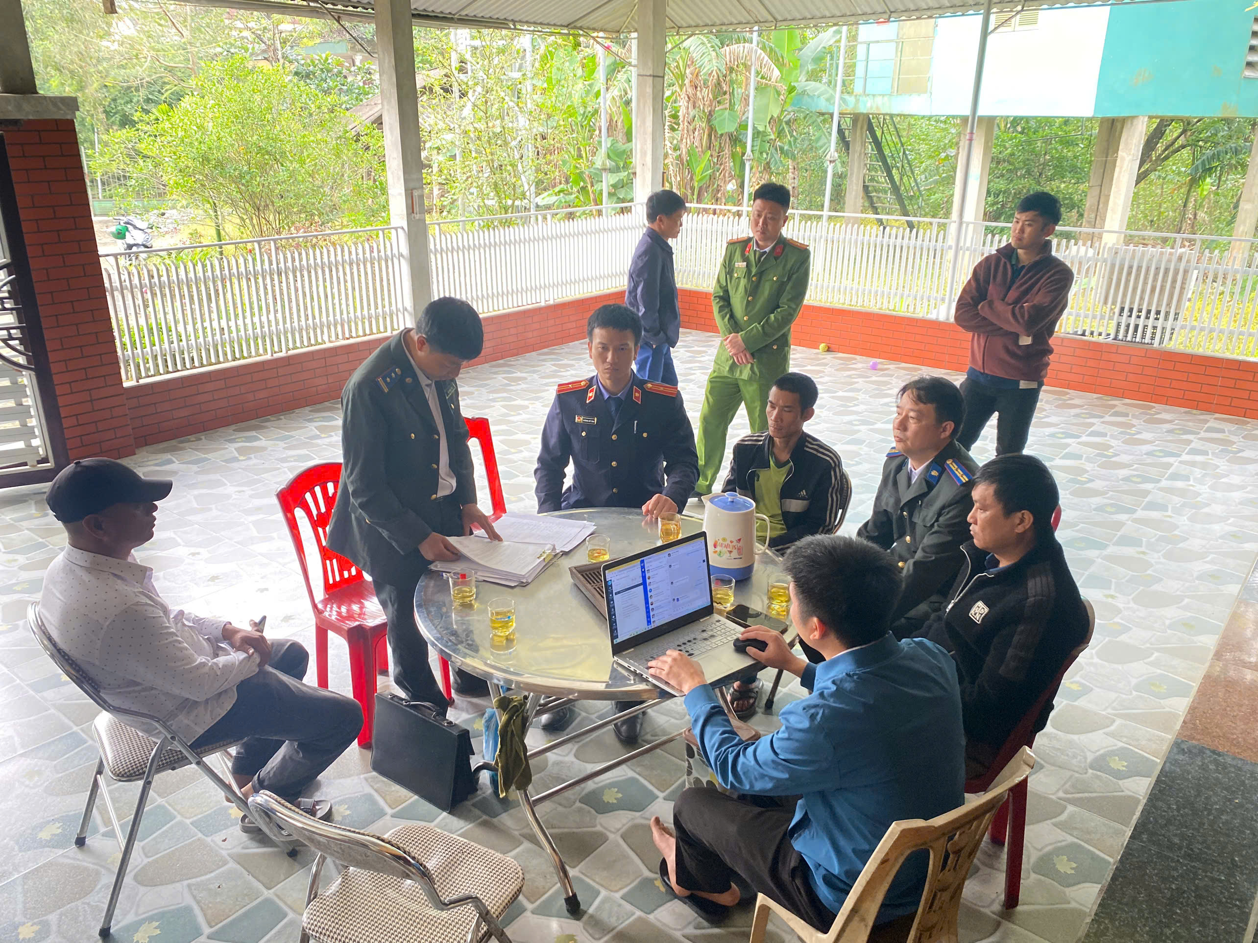 Viện KSND khu vực 5 phối hợp xác minh hiện trạng tài sản 