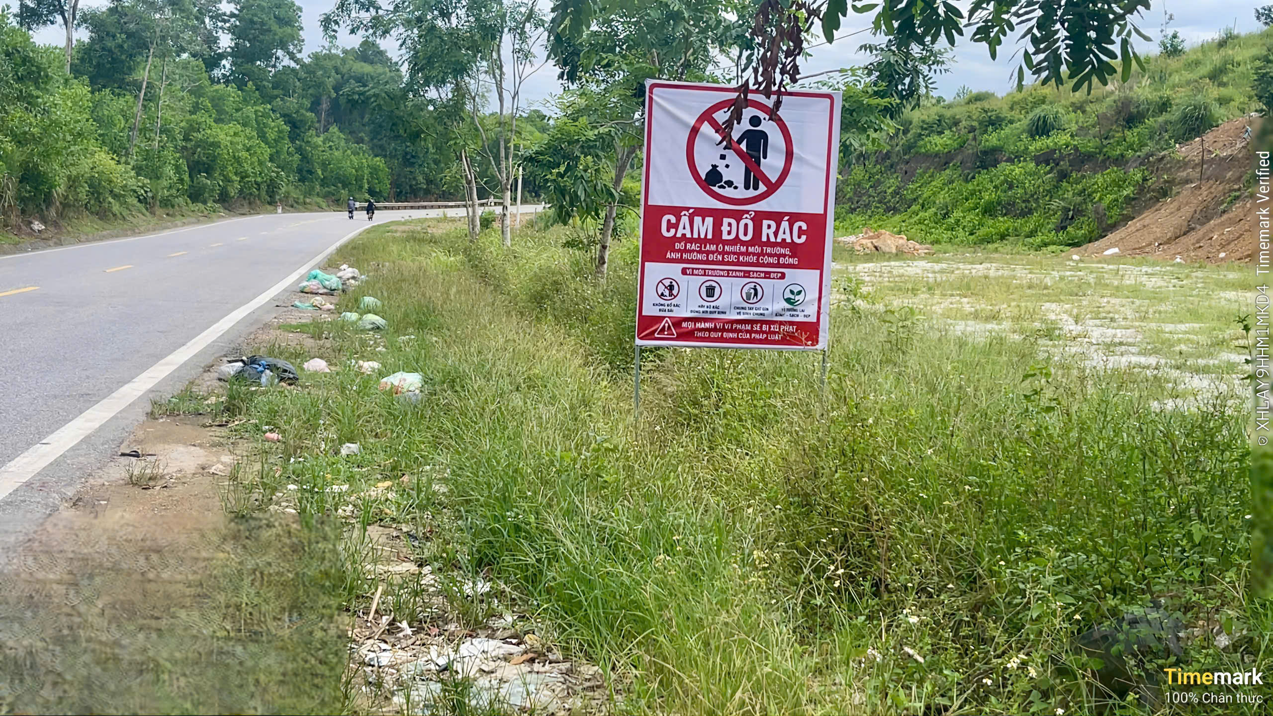 Chấn chỉnh công tác thu gom, xử lý rác thải ở xã Kim Hoa
