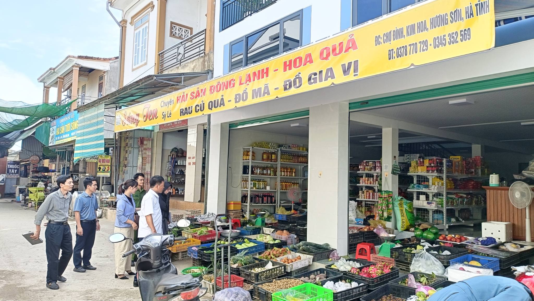 Kiểm tra vệ sinh an toàn thực phẩm trên địa bàn 