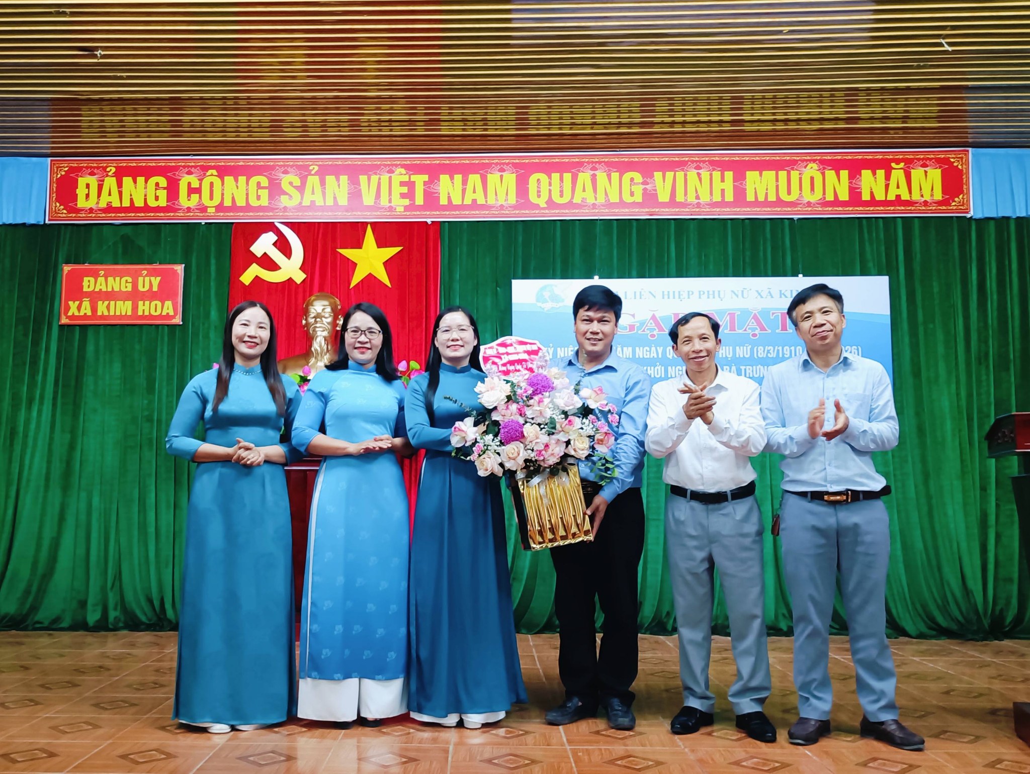 Hội LHPN xã Kim Hoa gặp mặt kỷ niệm ngày Quốc tế Phụ nữ 8.3.