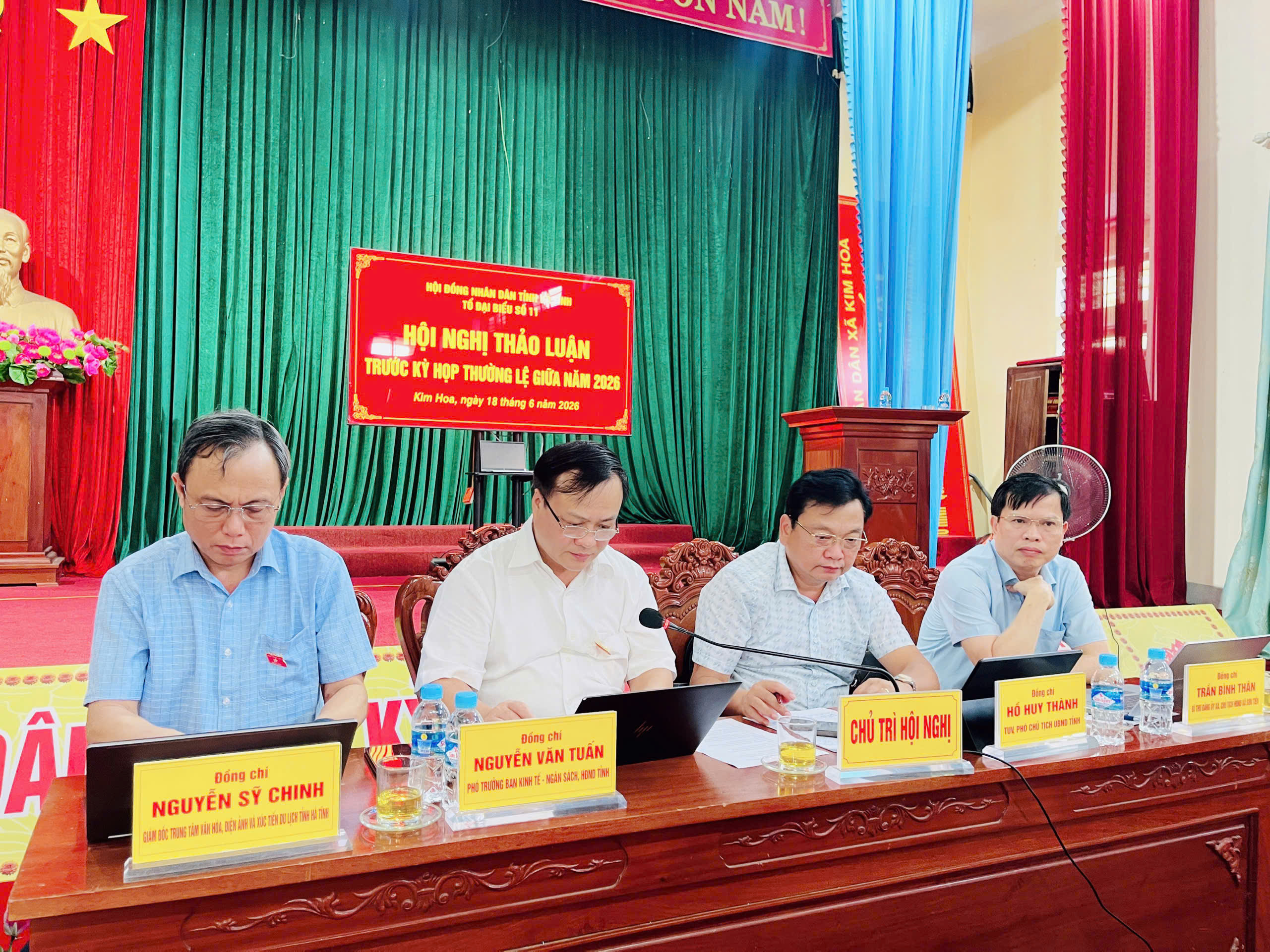 Thảo luận Tổ HĐND trước kỳ họp thường lệ giữa năm