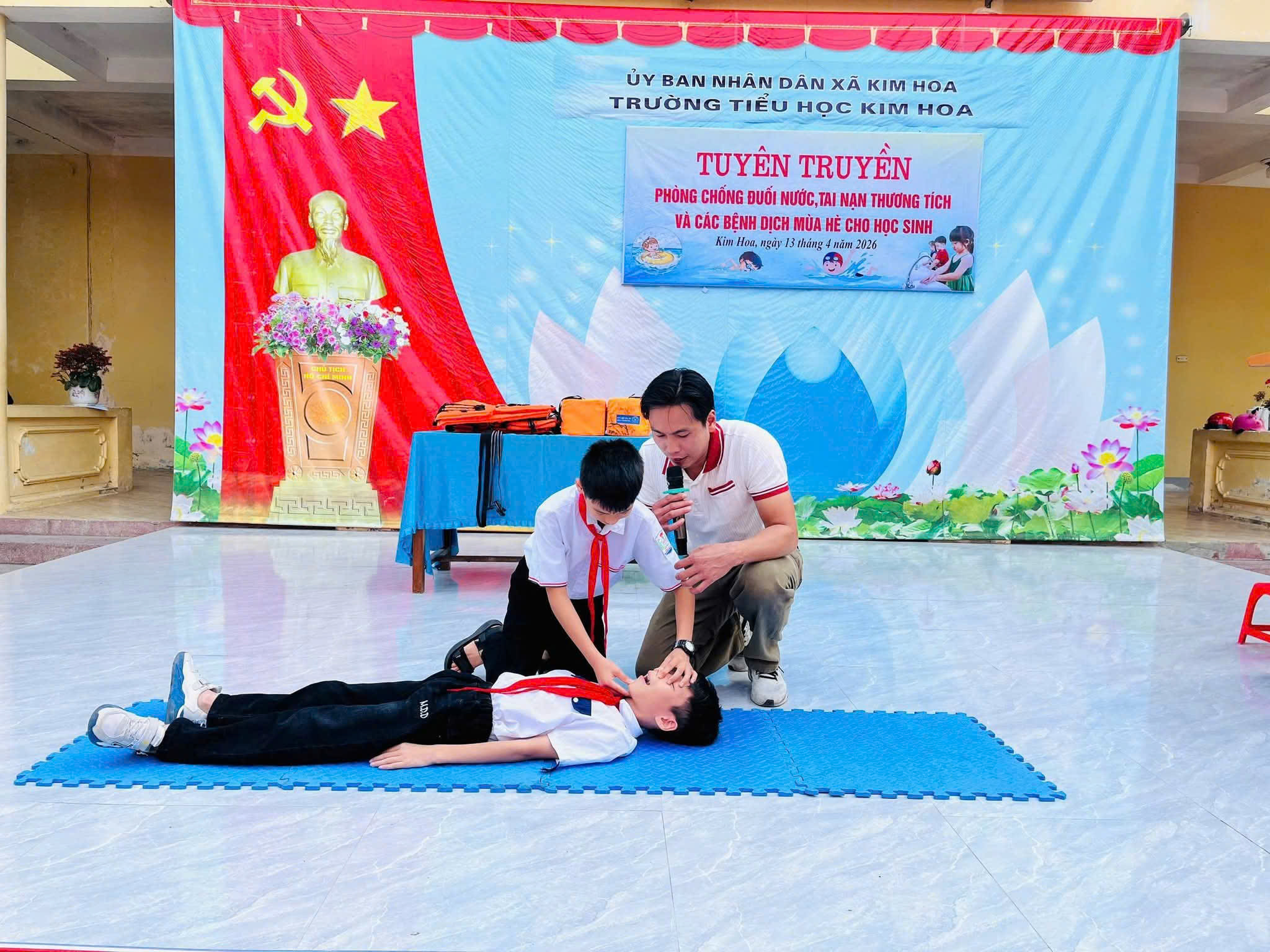 Các trường học đẩy mạnh tuyên truyền PCCC, tai nạn đuối nước, ATGT