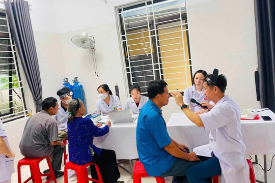 Xã Kim Hoa đẩy nhanh tiến độ tạo lập, cập nhật Sổ sức khỏe điện tử