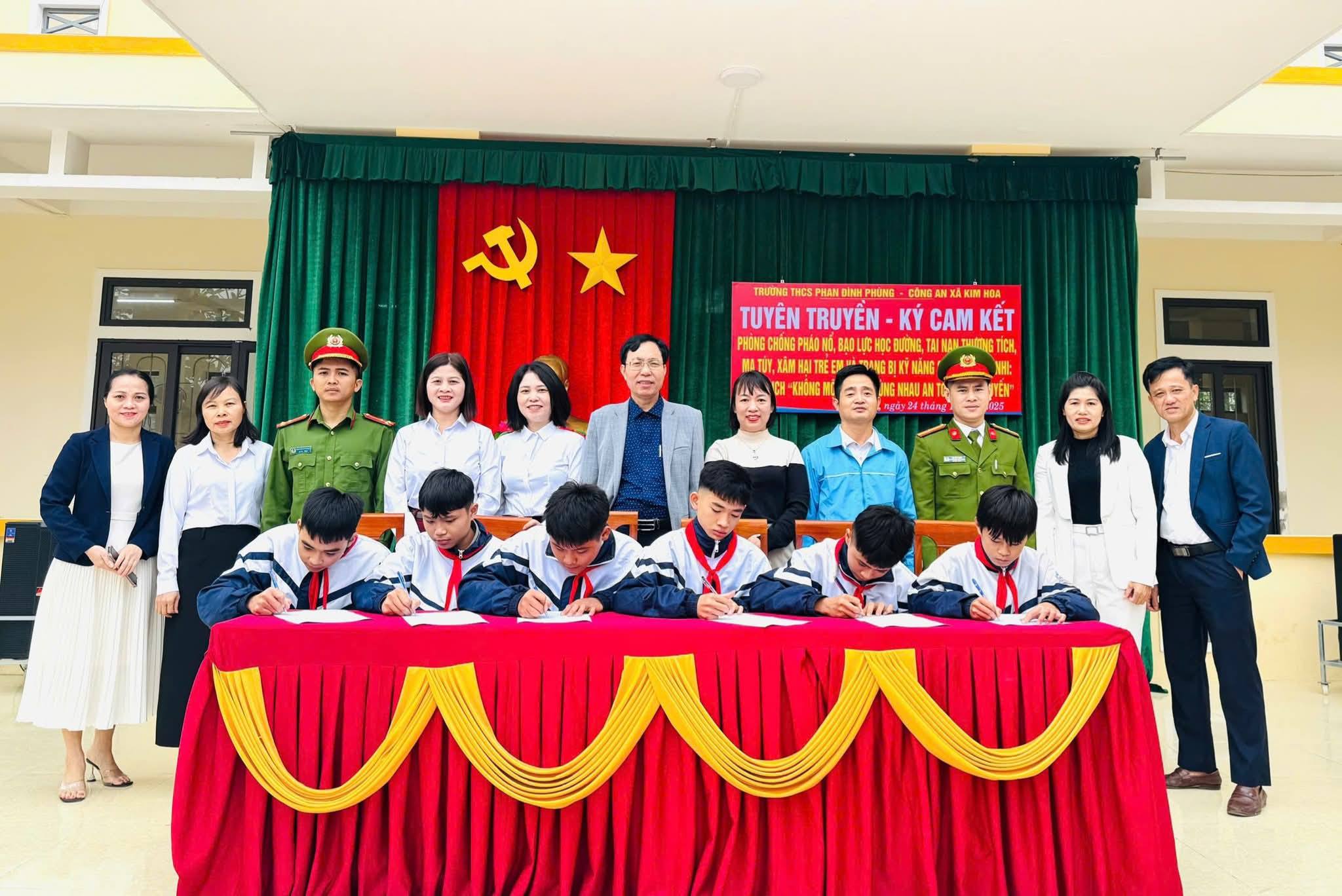Trường THCS Phan Đình Phùng tuyên truyền phòng chống pháo nổ 
